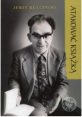 Atakować książką