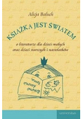 Książka jest światem