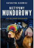 Nietypowy mundurowy Psy do zadań specjalnych