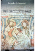 Ten co umywa nogi