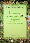 Łaskotani chrabąszcza wąsami