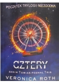 Początek trylogii niegodna Cztery