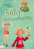 Lola dziennikarką. Oto Lola !