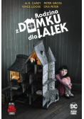 Rodzina z domku dla lalek