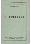 O polityce