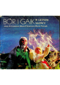 Bór i gaik w letnim słońcu
