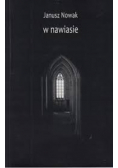 W nawiasie