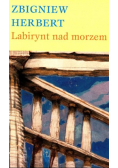 Labirynt nad morzem
