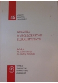 Niedziela w społeczeństwie pluralistycznym