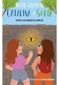 Catalina y Sofía entre los huesos de Kuélap