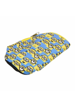 Piórnik wywijany Minionki