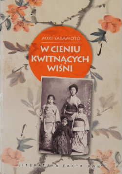 W cieniu kwitnących wiśni