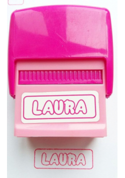 Pieczątka imienna Laura
