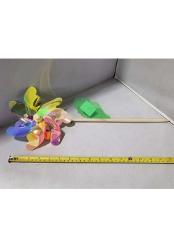 Wiatrak kwiatek 42cm MIX